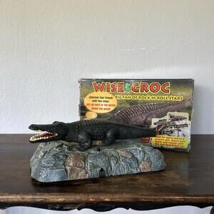 Wise Croc Singing Dancing Animatronic Crocodile / Alligator‎